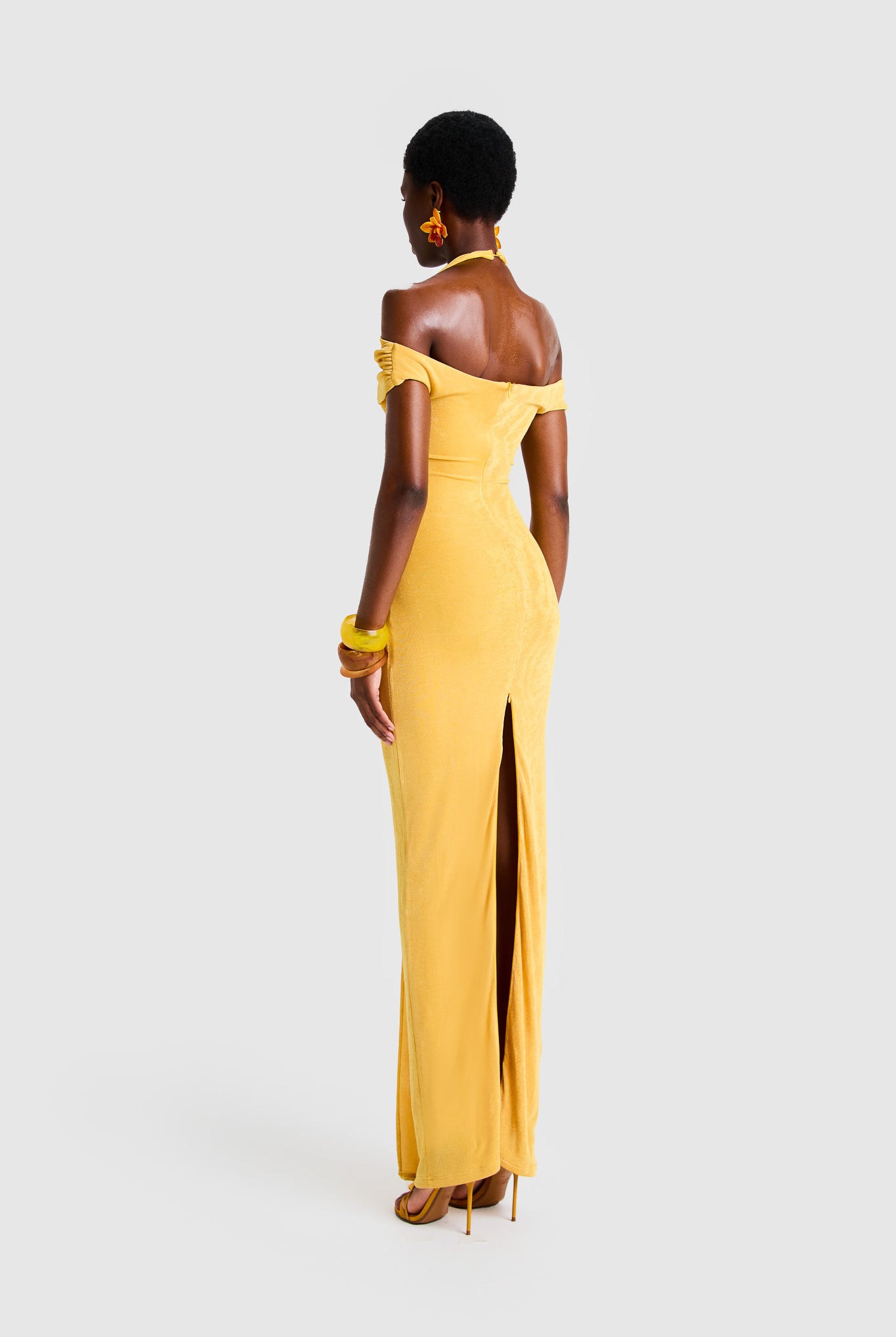 Cut Out Halter Maxi - Yellow