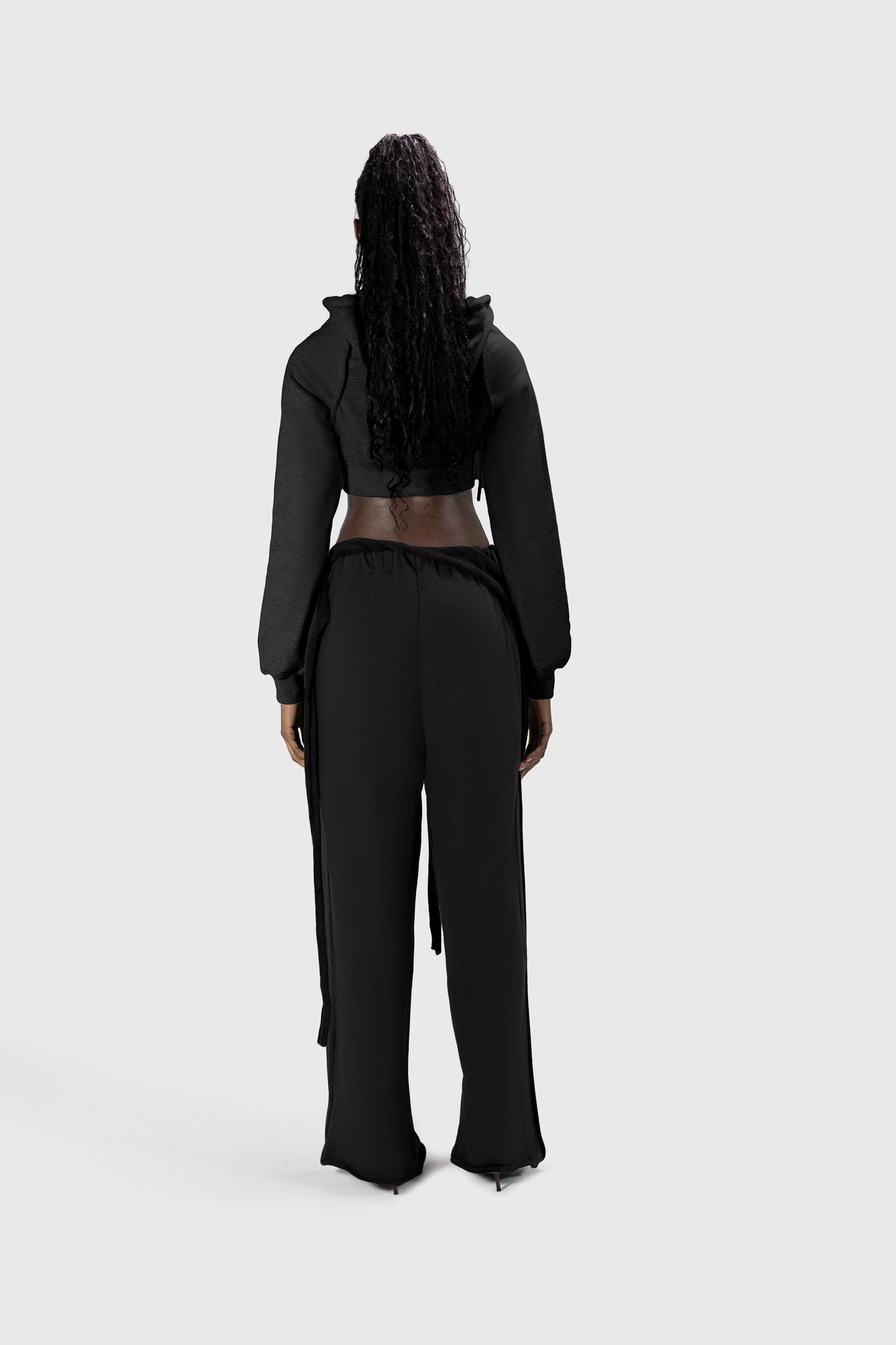 Curve Cropped Hoodie - Black – BBXBRAND