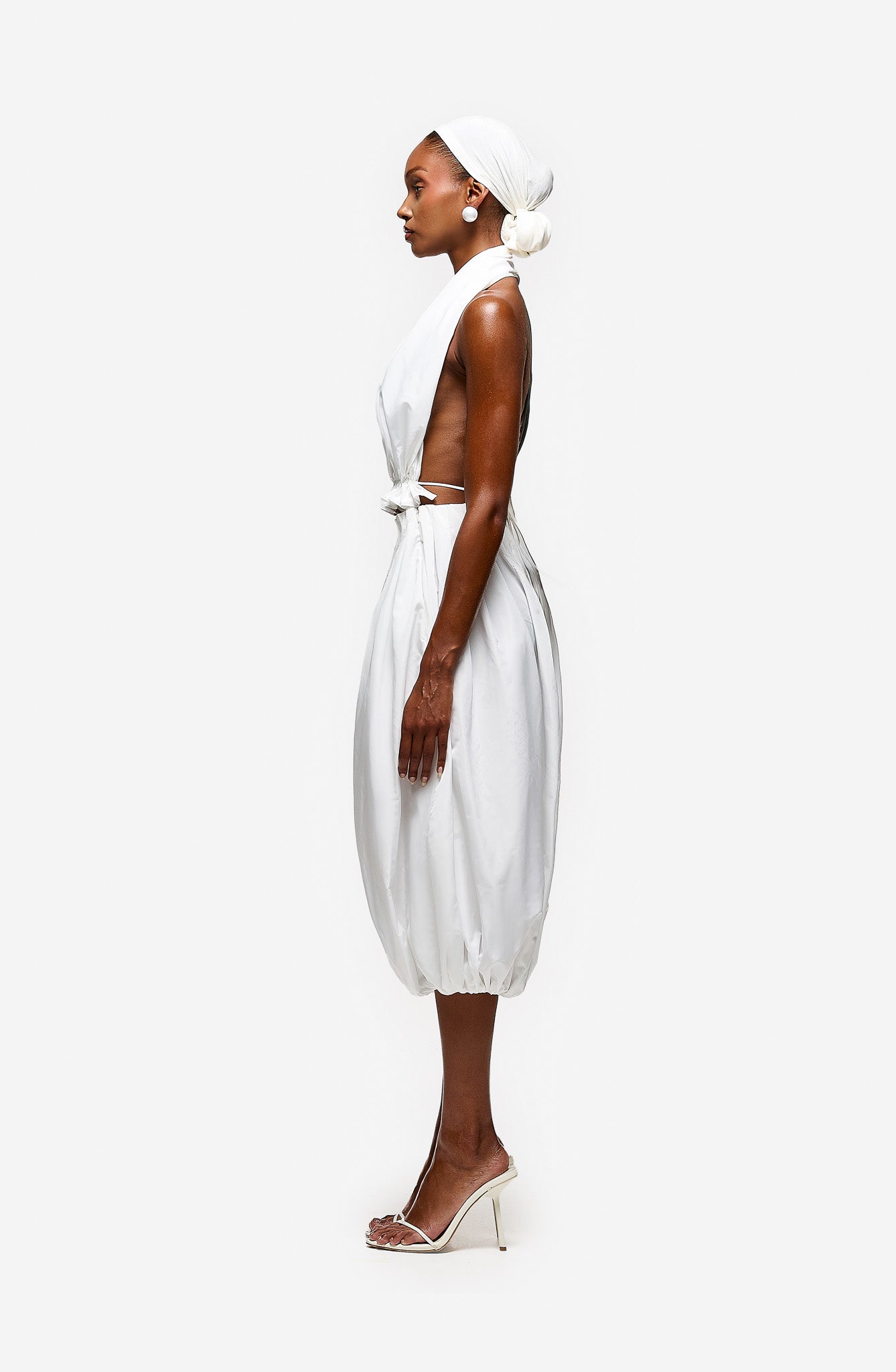 Pleated Bubble Capri Pant - White