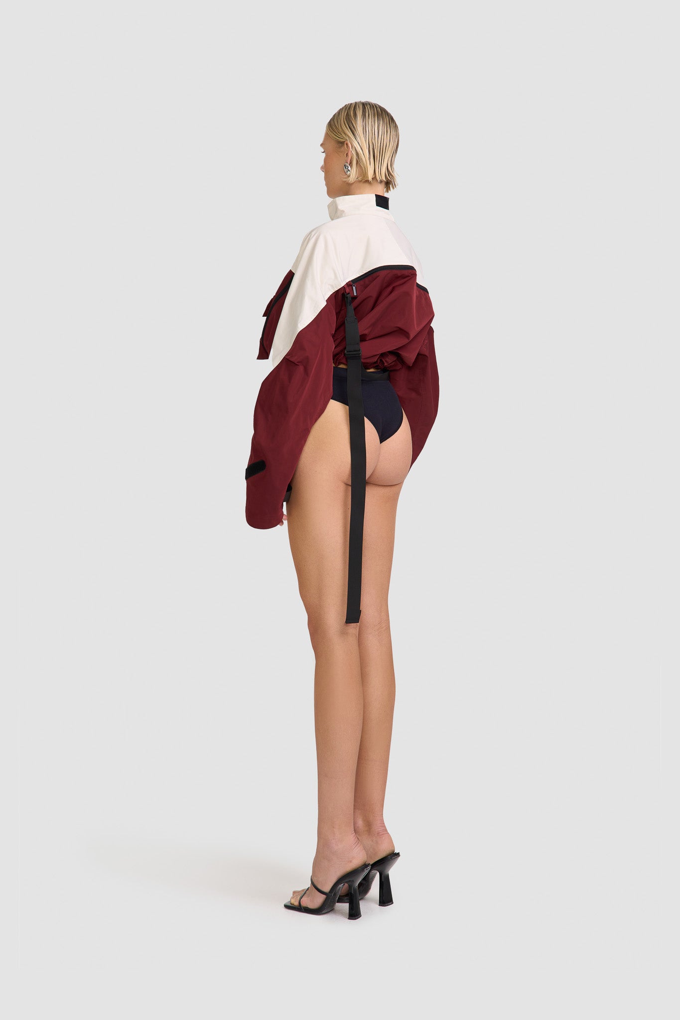 SAMPLE SALE 24' Shell Jacket - Darkfem